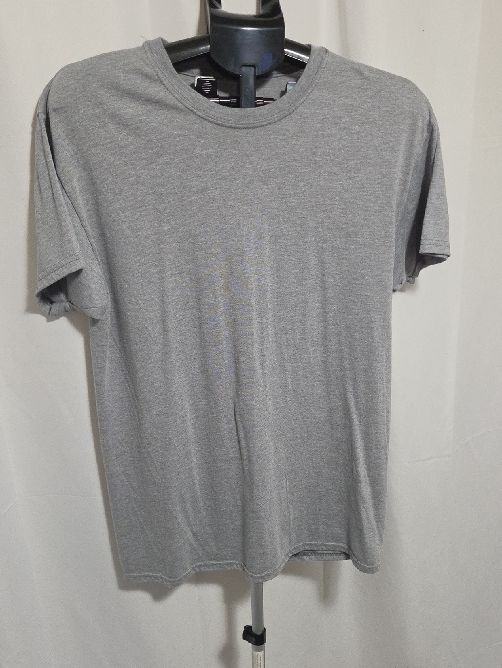 Hanes Men's Crewneck T-Shirt - Gray